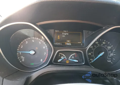 2016 Ford Focus Se z USA, uszkodzony, nr VIN 1FADP3F24GL368977